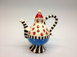 Teapot Strawberries
