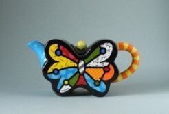 Mini teapot butterfly
