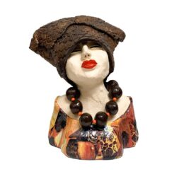 Madame Chqiue Brons Kunst en Kadootjes