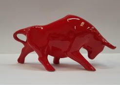 Stier rood Medium Kunst en Kadootjes
