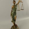 Vrouwe Justitia Groen Kunst en Kadootjes