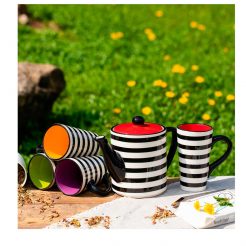 Theepot zwart/wit gestreept Kunst en Kadootjes