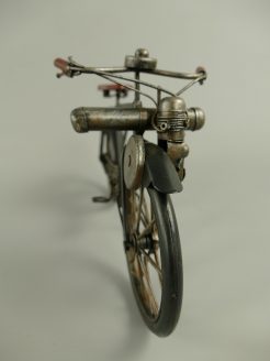 Oude fiets Kunst en Kadootjes