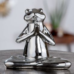 Frog Figurine "Henry"