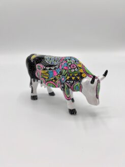 Cow Pauwer by Ellen Moorman (medium)
