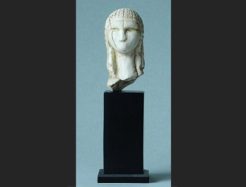 "The Venus of Brassempouy" Miniature