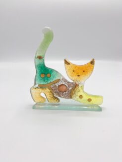 Lying Cat Small - Autumn