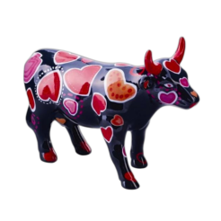 Cow-ween of hearts (medium ceramic)
